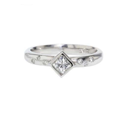 Diamond Rings Platinum Ring with Princess Cut Diamond