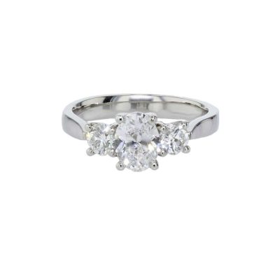 Engagement Rings Trilogy – 3 Stone Platinum Diamond Ring