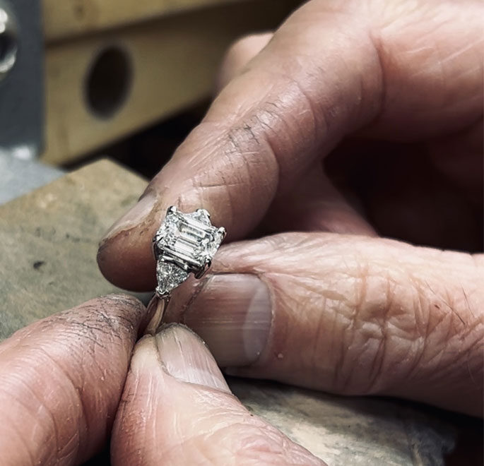 Engagement & Diamond Rings